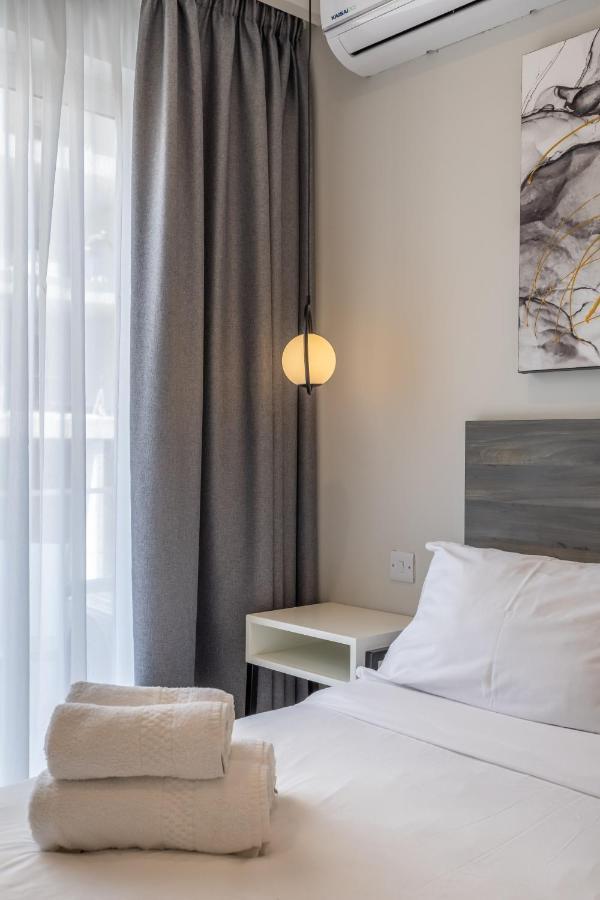 Apartment Private 43 With Kitchenette And Private Bathroom Saint Julian's