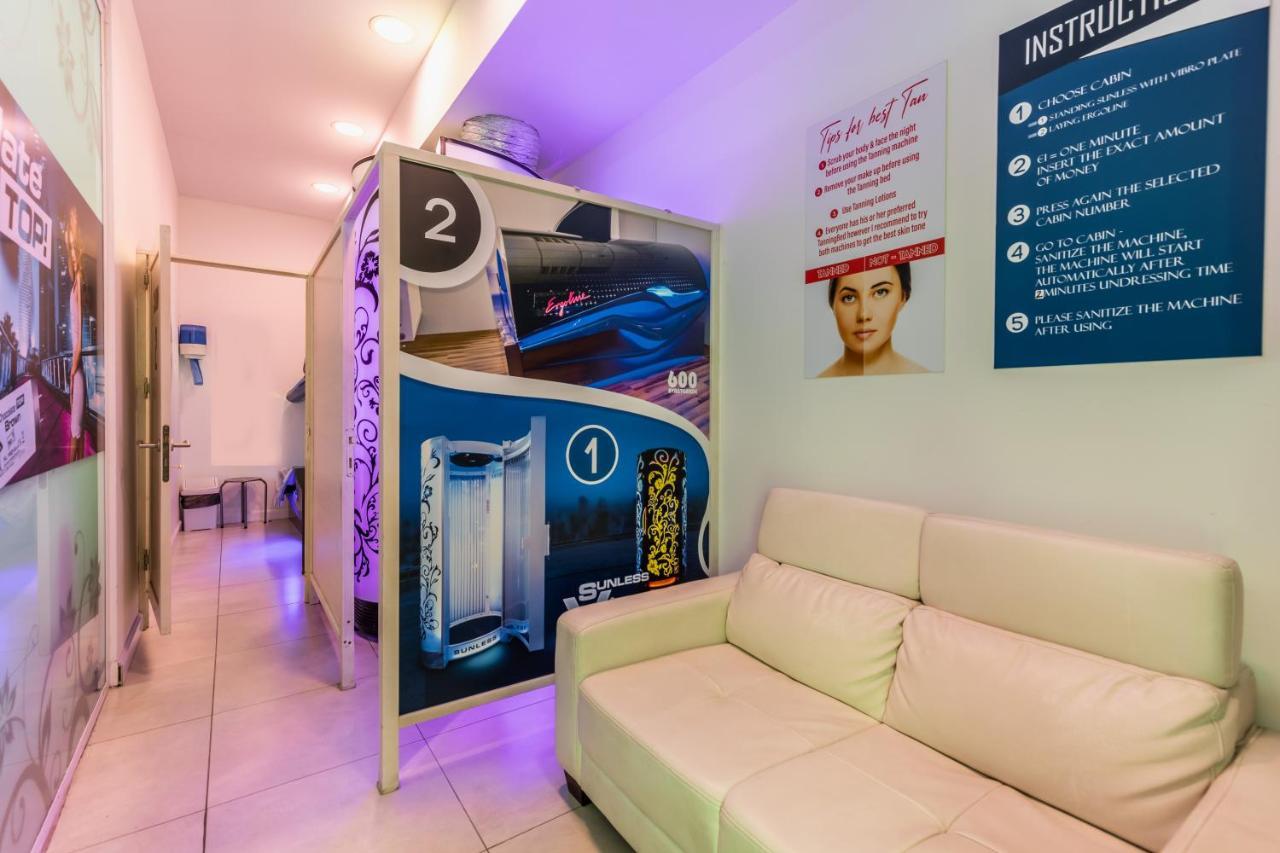 Private 43 With Kitchenette And Private Bathroom
